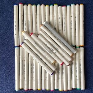 40-count Azure dual-tip Alcohol-based markers, EUC